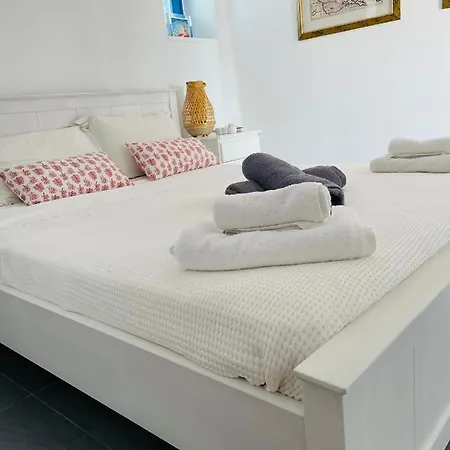 Paros Home *