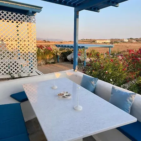Paros Home